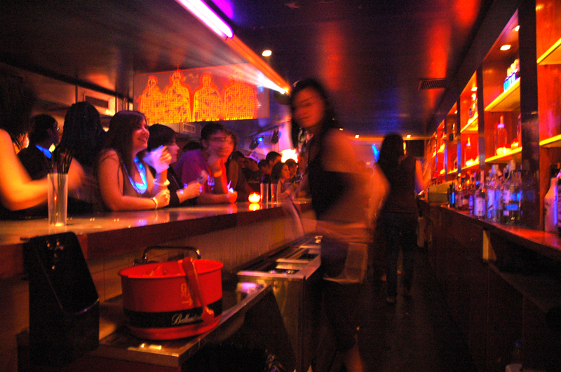 Club-Bar2